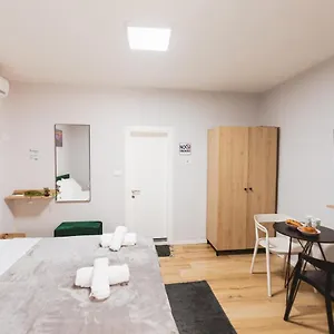 https://new-studio-near-new-bazaar-tirana-city-center.albaniahotels.org